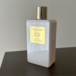 トムフォードビューティ(TOM FORD BEAUTY)のTOM FORD ソレイユ ブラン 250ml(ボディオイル)