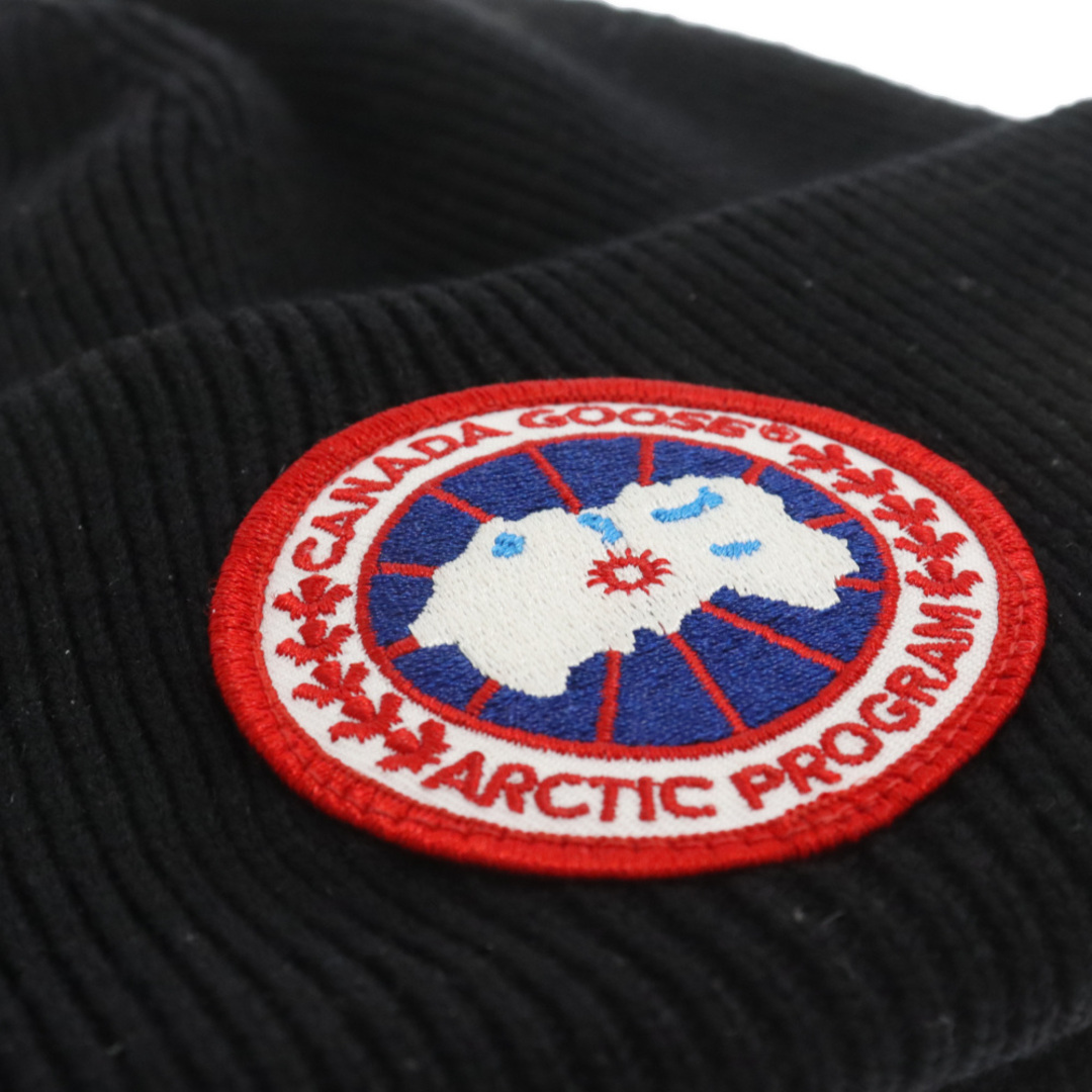 CANADA GOOSE(カナダグース)のCANADA GOOSE カナダグース フロントロゴビーニー ニット キャップ 帽子 ブラック 6936M メンズの帽子(ニット帽/ビーニー)の商品写真