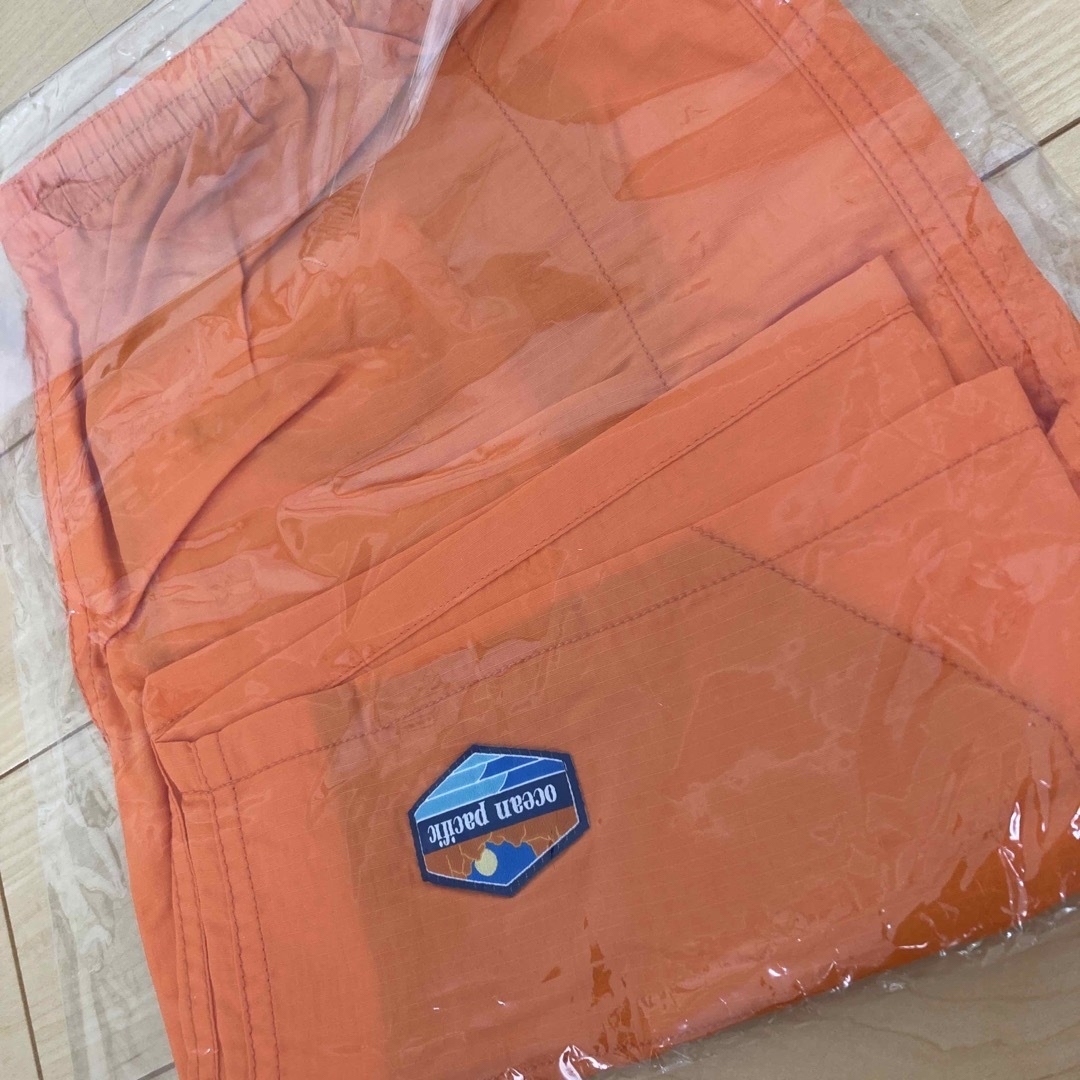 OCEAN PACIFIC(オーシャンパシフィック)のオーシャンパシフィック　メンズ　  Lサイズ　ハーフパンツ オレンジ メンズの水着/浴衣(水着)の商品写真