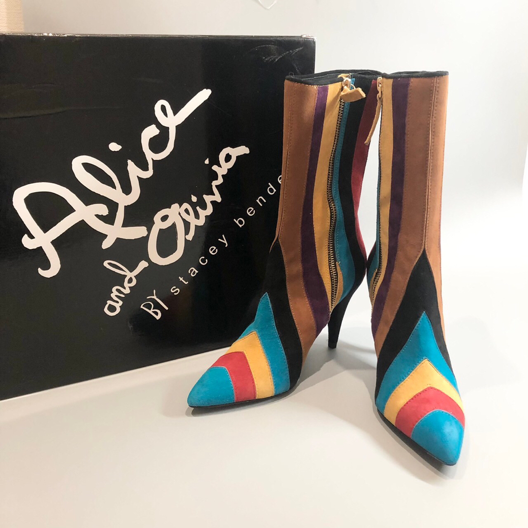 Alice+Olivia(アリスアンドオリビア)の美品 alice & olivia アリスアンドオリビア ブーツ レインボー レディースの靴/シューズ(ブーツ)の商品写真