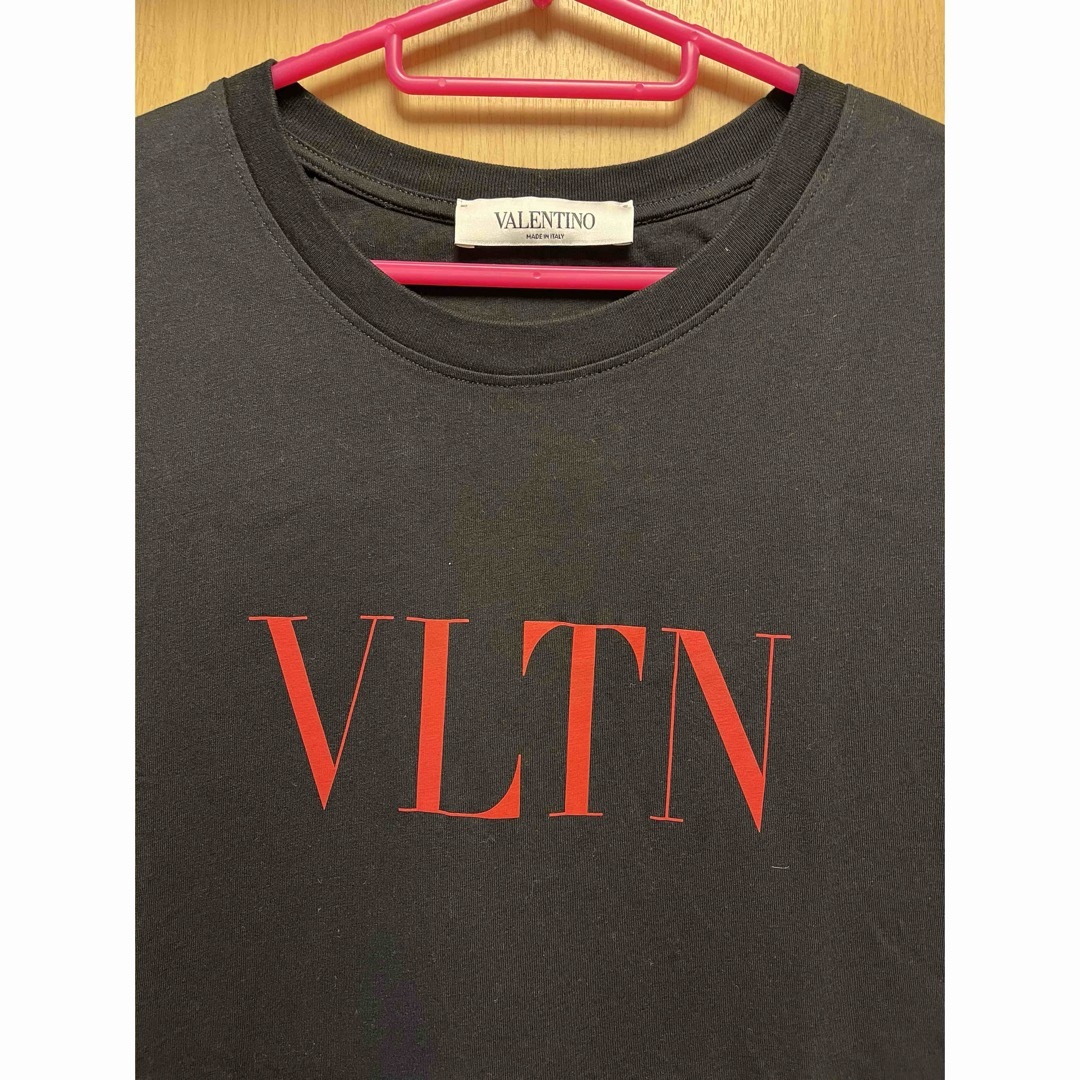 VALENTINO(ヴァレンティノ)の正規 VALENTINO VLTN ヴァレンティノ ロゴ Tシャツ メンズのトップス(Tシャツ/カットソー(半袖/袖なし))の商品写真