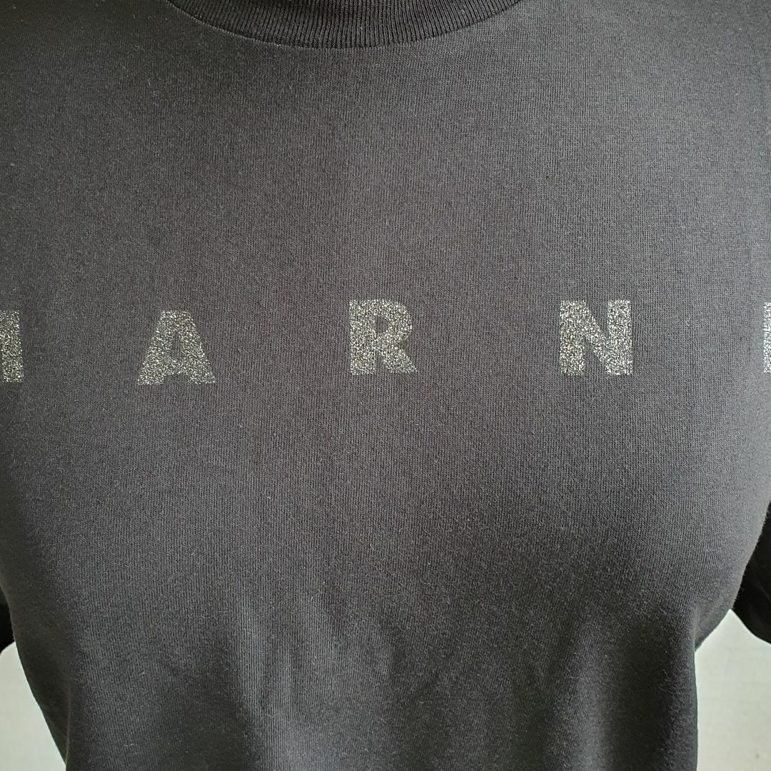 Marni(マルニ)の【新品・未使用】MARNI KIDS グリッターロゴ コットンTシャツ黒14Y　 キッズ/ベビー/マタニティのキッズ服女の子用(90cm~)(Tシャツ/カットソー)の商品写真