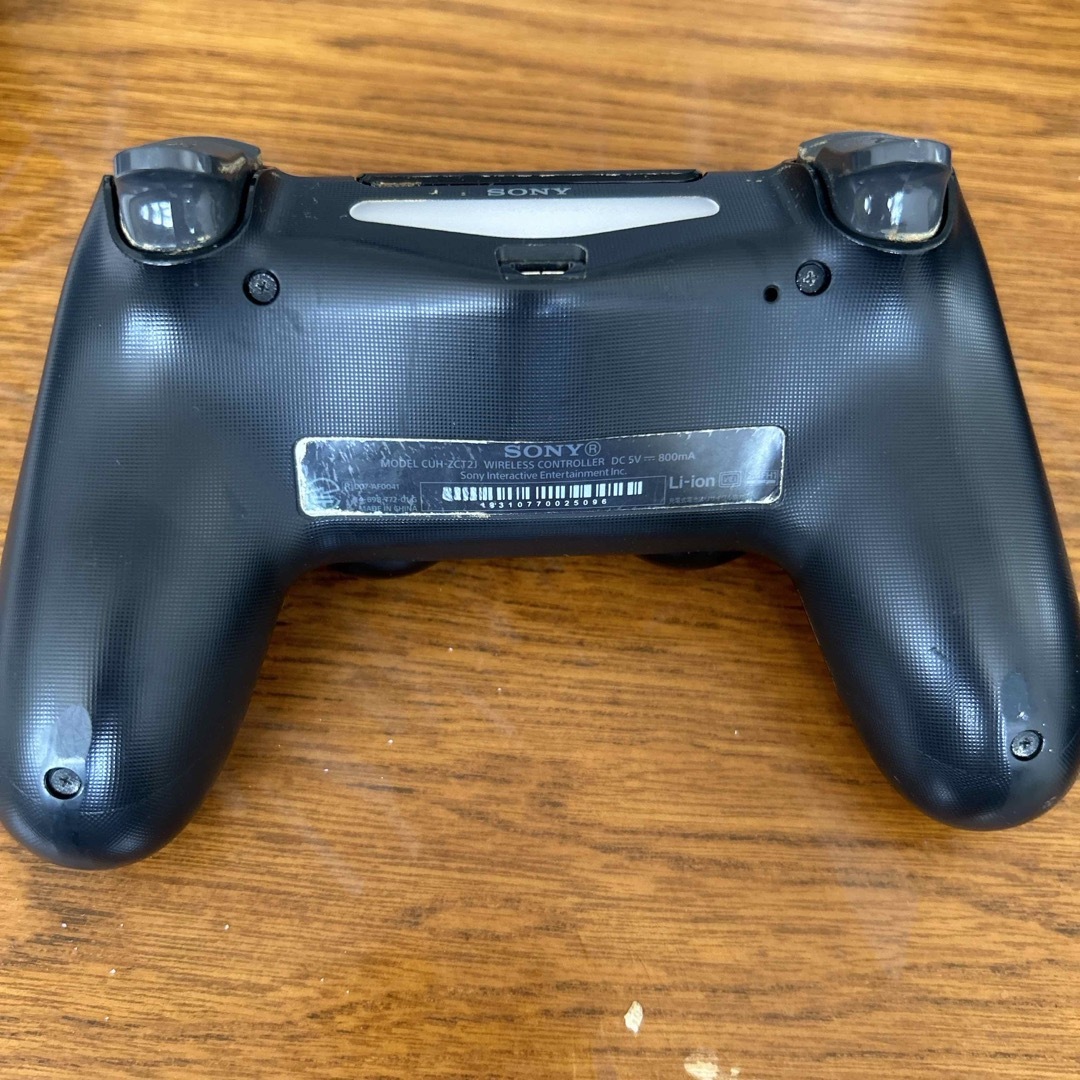 DUALSHOCK4 純正品 PS4 コントローラー ブラック エンタメ/ホビーのゲームソフト/ゲーム機本体(その他)の商品写真