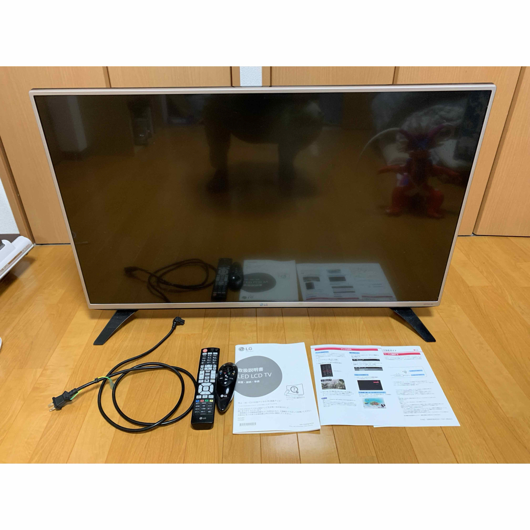 LG Electronics(エルジーエレクトロニクス)のテレビ43インチ液晶LG  UF6900 43UF6900 スマホ/家電/カメラのテレビ/映像機器(テレビ)の商品写真