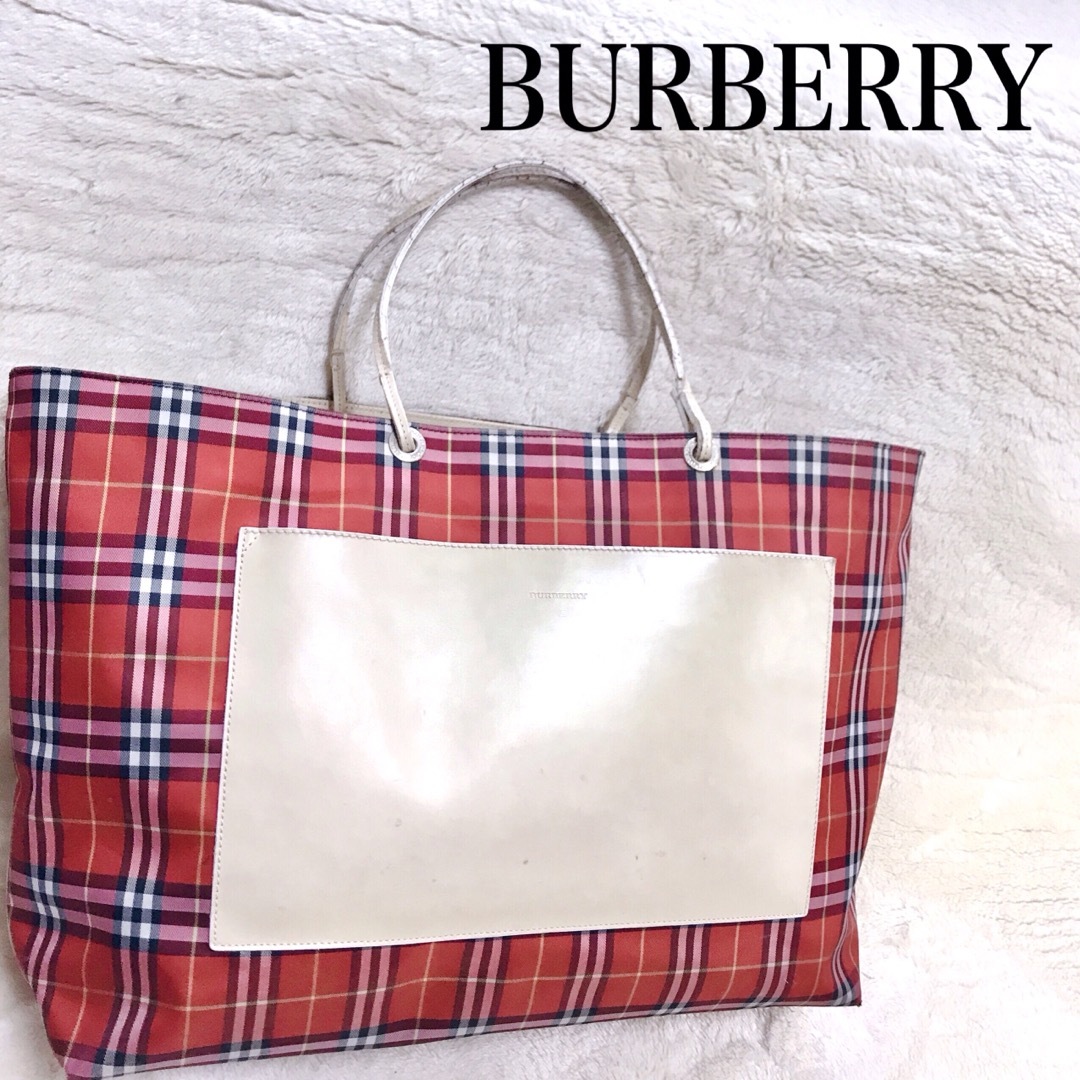 BURBERRY(バーバリー)の特大サイズ BURBERRY ノバチェック柄 レザー コンビ トートバッグ 赤 レディースのバッグ(トートバッグ)の商品写真