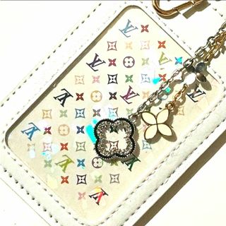 ルイヴィトン(LOUIS VUITTON)の貴重✨LOUIS VUITTON✨モノグラムマルチ １枚 新品パスケースh48(パスケース/IDカードホルダー)