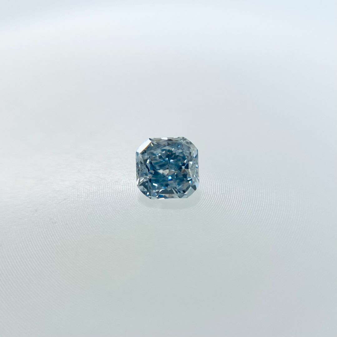 FANCY INTENSE BLUE 0.149ct X/RT2651/CGL レディースのアクセサリー(その他)の商品写真