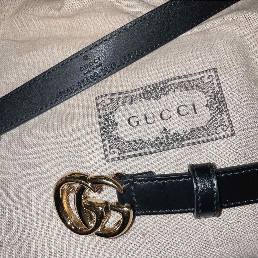 Gucci(グッチ)のGUCCI グッチ (GGマーモント)シャイニーバックル レザーベルト レディースのファッション小物(ベルト)の商品写真