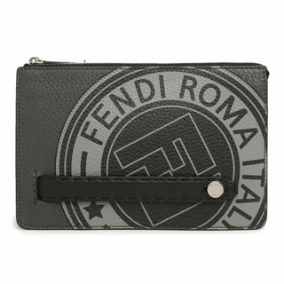 フェンディ(FENDI)のフェンディ セレリア ロゴ スタンプ セカンド クラッチバッグ ローマンレザー グレー シルバー金具 7VA350 FENDI（新品・未使用品）(セカンドバッグ/クラッチバッグ)