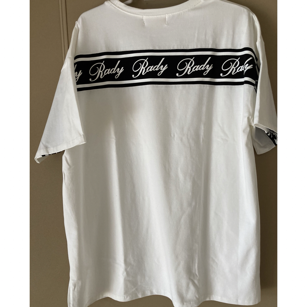 Rady(レディー)のRadyバックロゴTシャツ メンズのトップス(Tシャツ/カットソー(半袖/袖なし))の商品写真