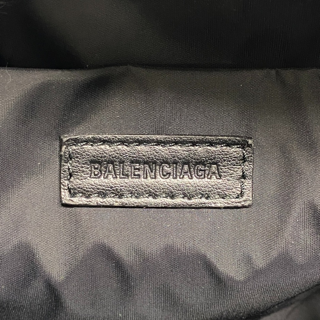 Balenciaga(バレンシアガ)のバレンシアガ BALENCIAGA リュック・デイパック
 658087 2BKKX 6406 レッド レディースのバッグ(リュック/バックパック)の商品写真