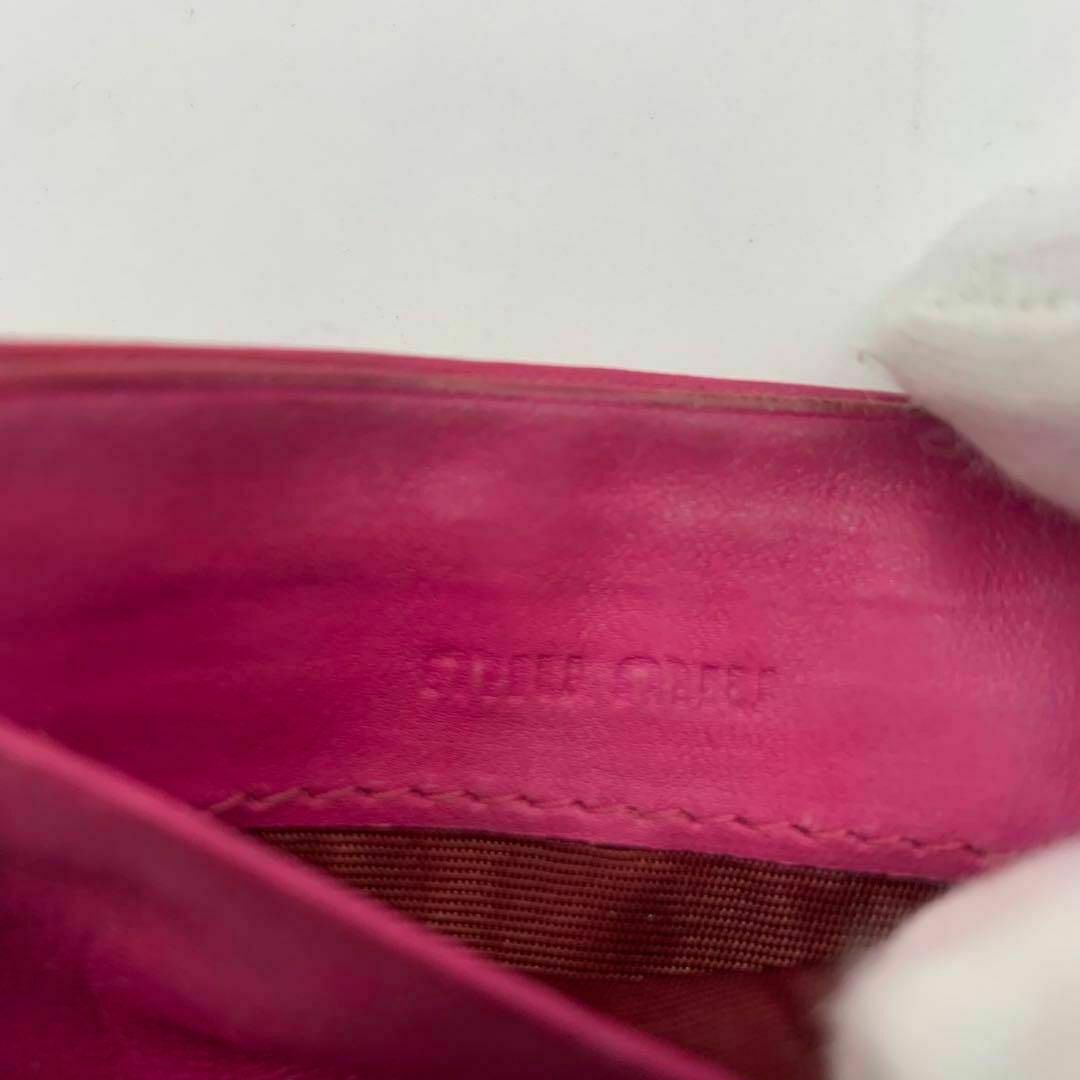miumiu(ミュウミュウ)の美品 ミュウミュウ カードケース マテラッセ レザー 赤 ピンク ゴールド金具 レディースのファッション小物(その他)の商品写真