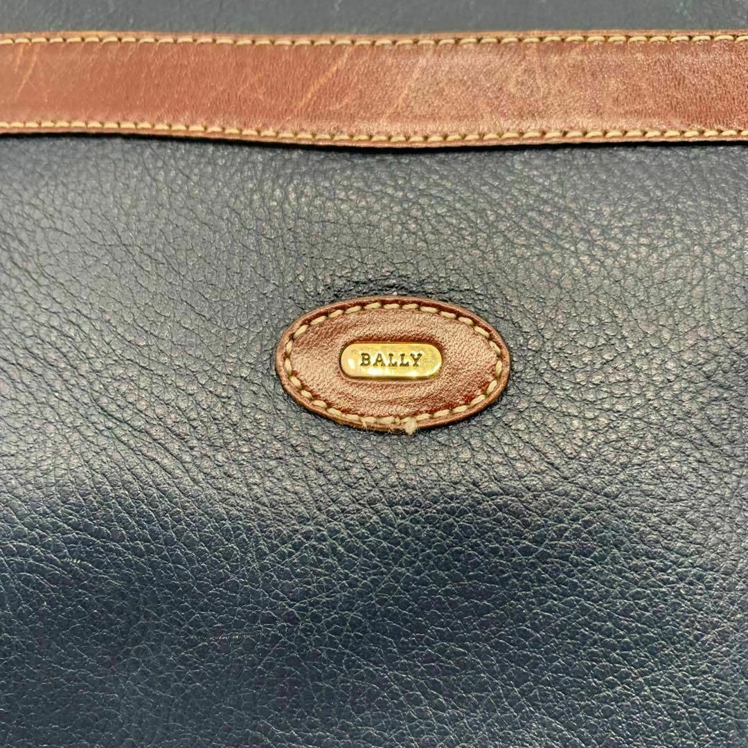 Bally(バリー)のバリー レザー ショルダーバック ネイビー ブラウン サコッシュ メンズのバッグ(ショルダーバッグ)の商品写真