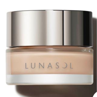 LUNASOL - 期間限定値下！ルナソル グロウィング シームレスバーム S001