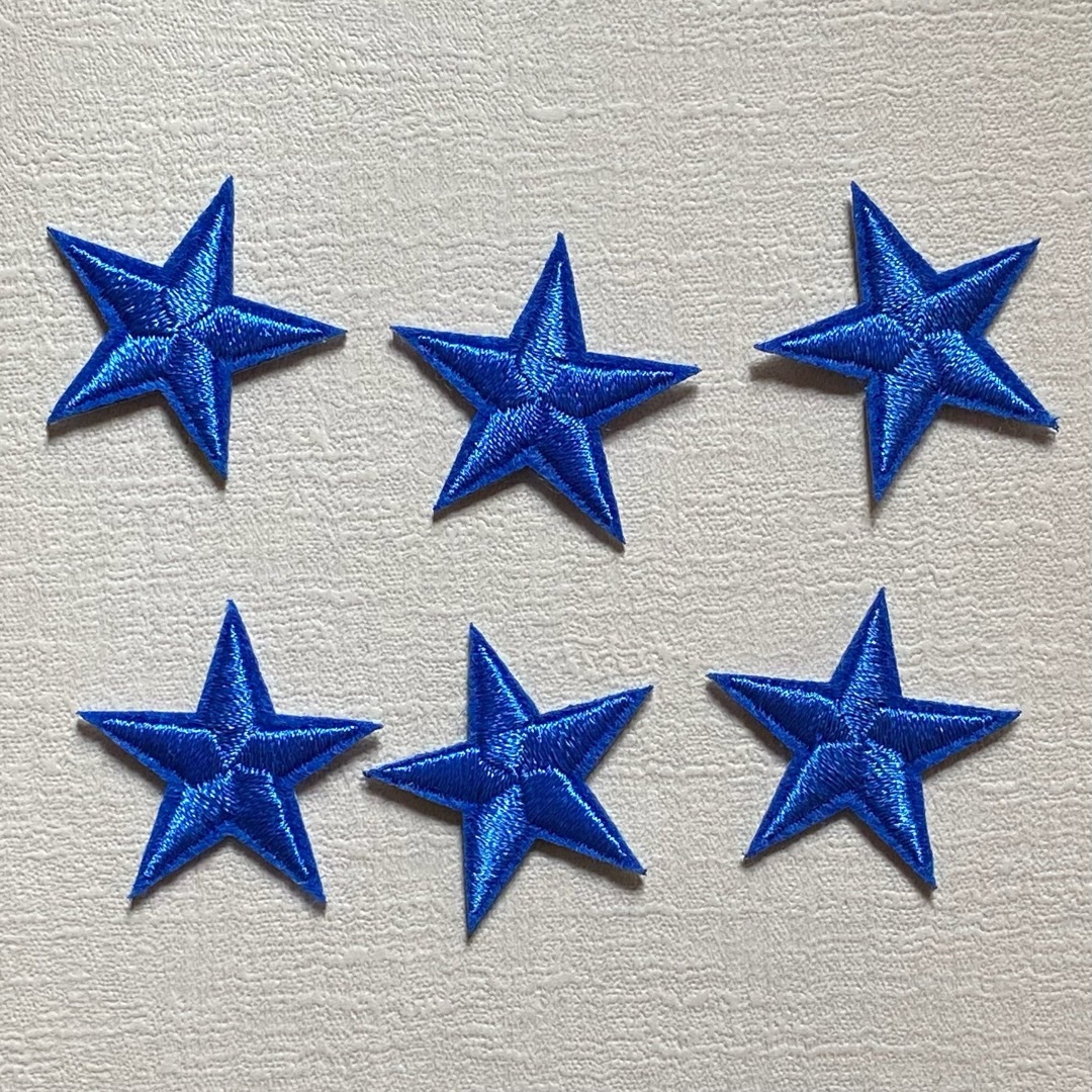 アイロンワッペン 星 ☆ ブルー　６枚セット  ハンドメイドの素材/材料(各種パーツ)の商品写真