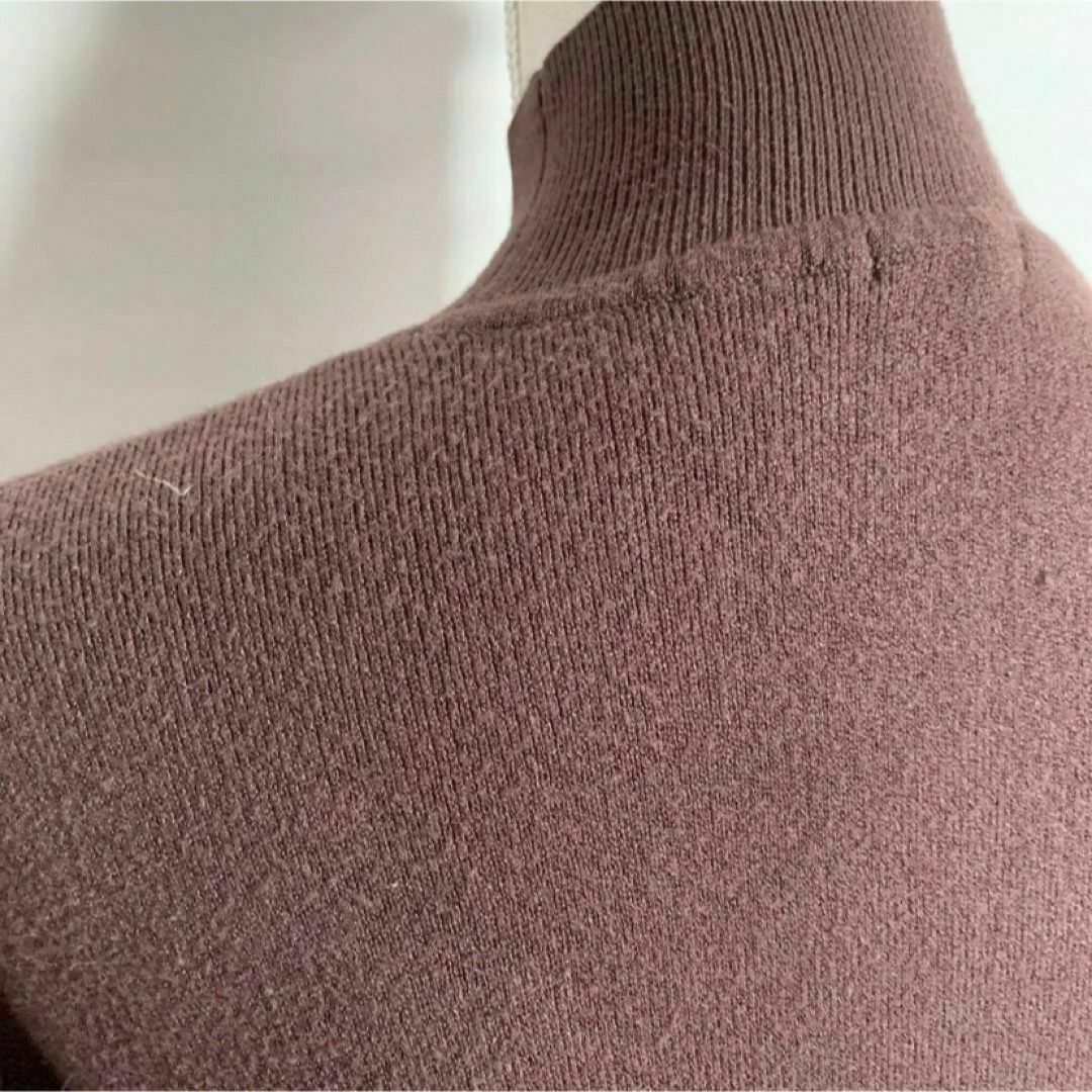 GU(ジーユー)のGU ジーユー️ レディース Mサイズ ニットセーター 茶色 ブラウン レディースのトップス(ニット/セーター)の商品写真