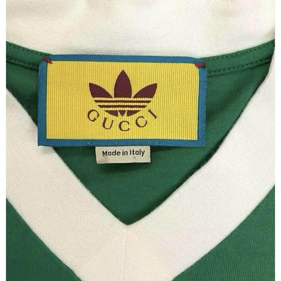 Gucci(グッチ)の【新品未使用】グッチGUCCIadidasコラボTシャツXSサイズ レディースのトップス(Tシャツ(半袖/袖なし))の商品写真
