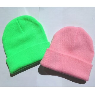 春色 ニット帽　グリーンとピンク(ニット帽/ビーニー)