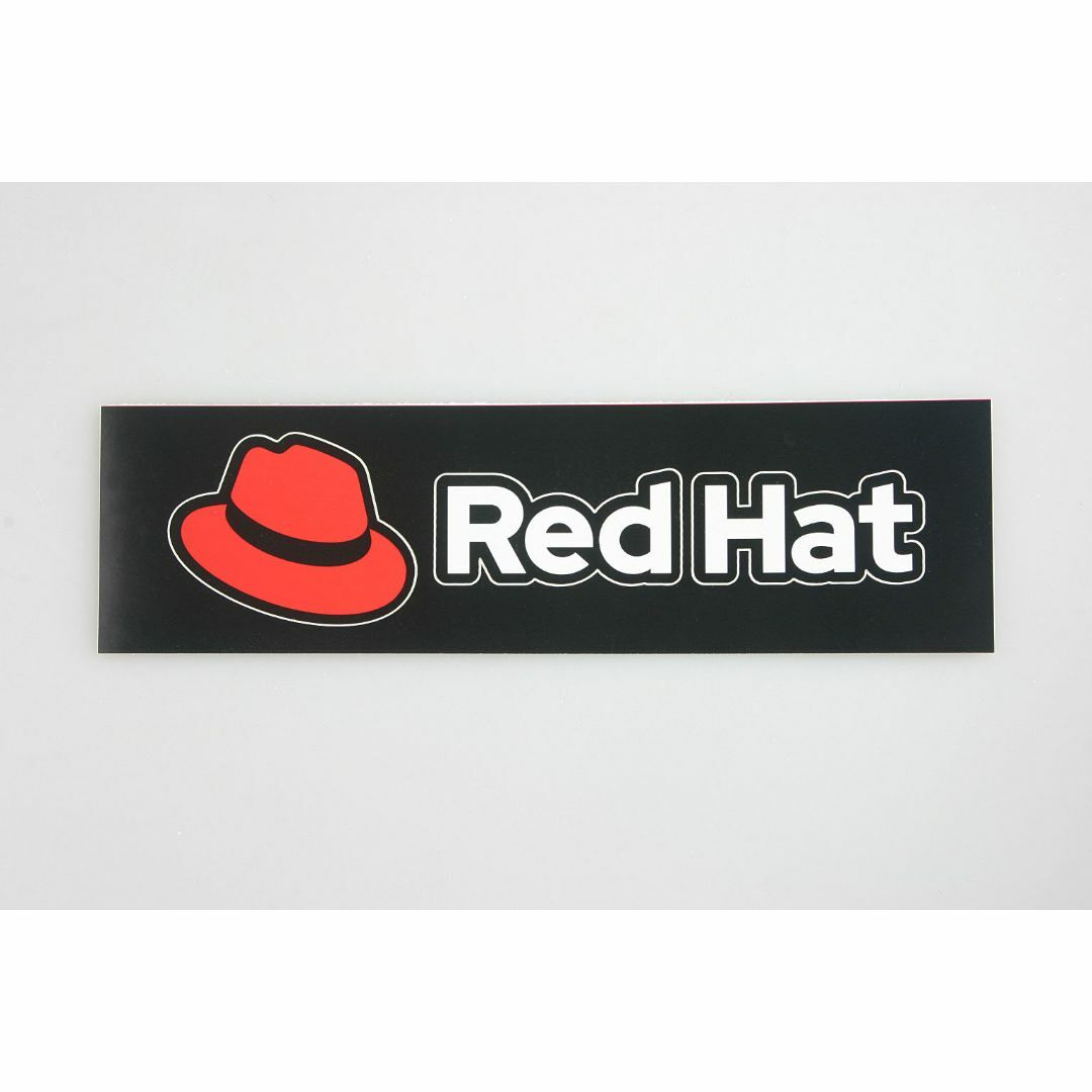 非売品 レッドハット redhat ロゴ ノベルティ ステッカー スマホ/家電/カメラのPC/タブレット(その他)の商品写真