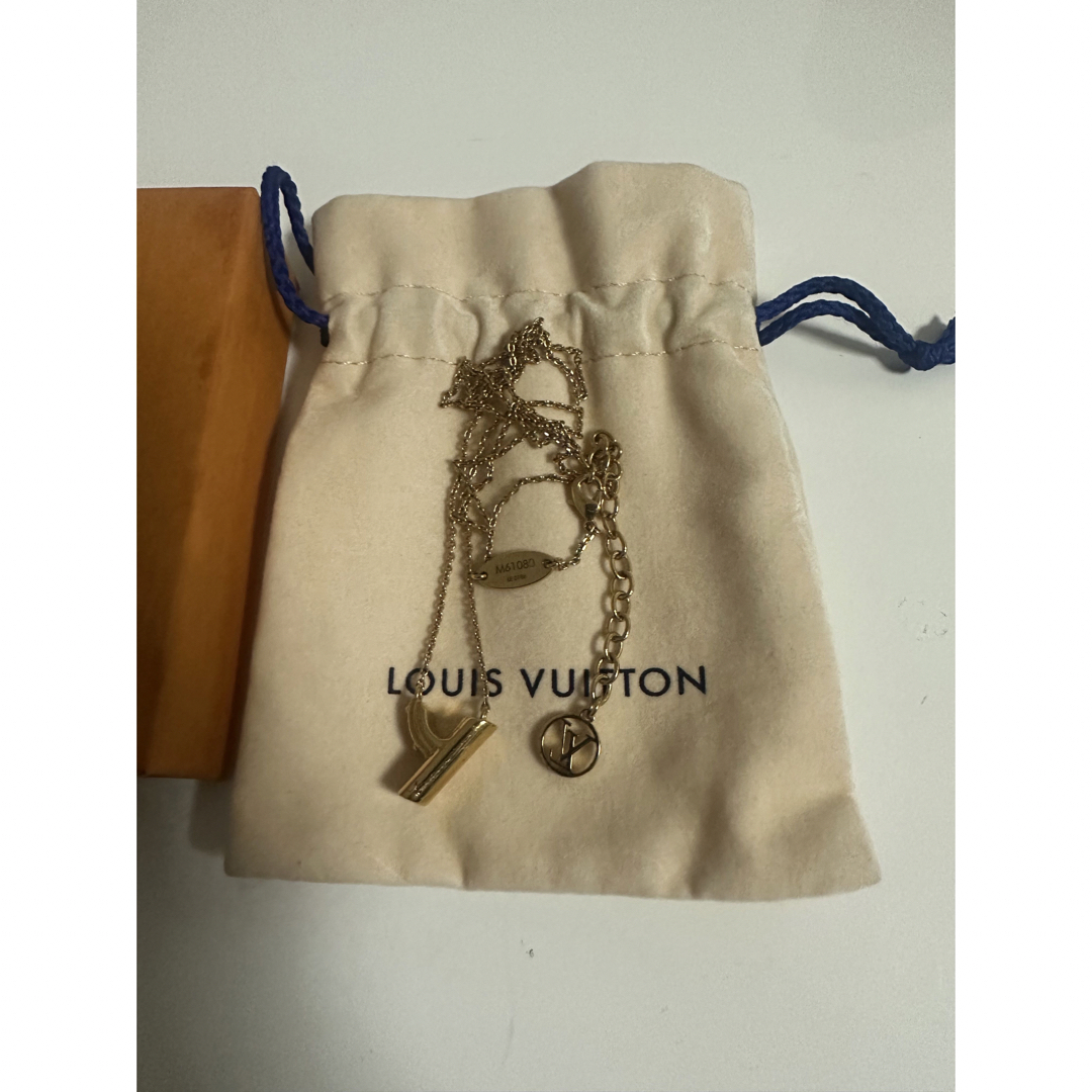 LOUIS VUITTON(ルイヴィトン)のルイヴィトン Yネックレス　正規品 メンズのアクセサリー(ネックレス)の商品写真