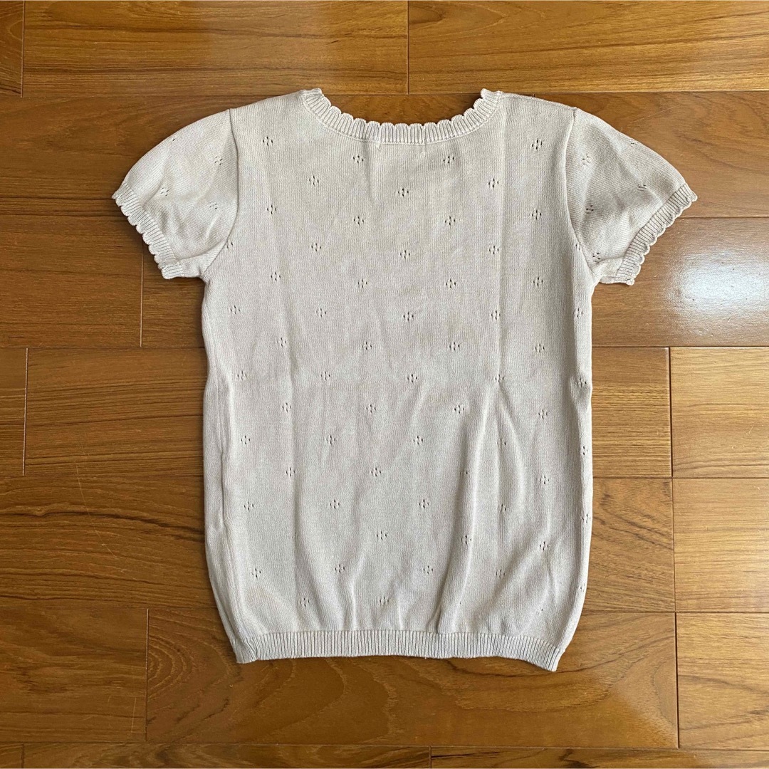 mamaraku さくらんぼ刺繍入りニットトップス　120 キッズ/ベビー/マタニティのキッズ服女の子用(90cm~)(Tシャツ/カットソー)の商品写真