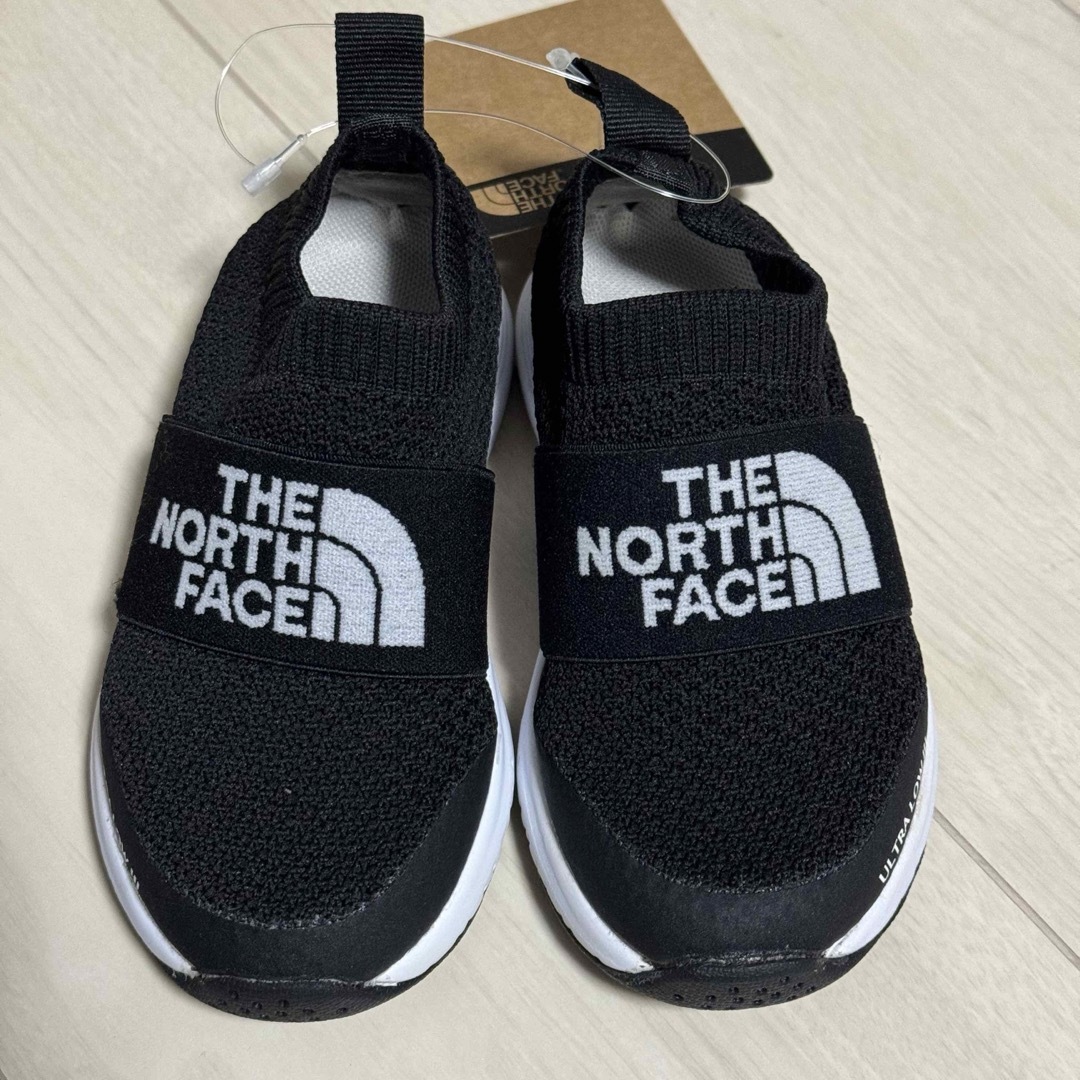 THE NORTH FACE(ザノースフェイス)のTHE NORTH FACE Ultra Low III NFJ52040 キッズ/ベビー/マタニティのキッズ靴/シューズ(15cm~)(スニーカー)の商品写真