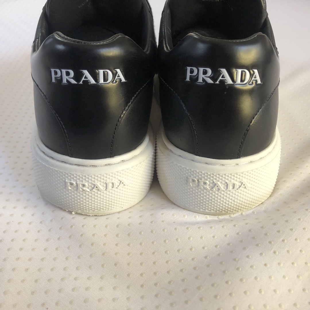 PRADA(プラダ)のPRADA スニーカー メンズの靴/シューズ(スニーカー)の商品写真