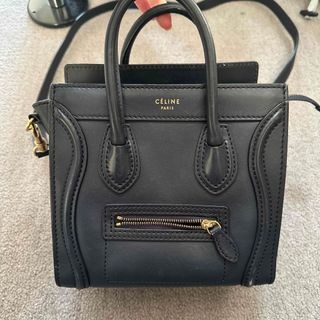 セリーヌ(celine)のCelineセリーヌ　ラゲージナノ　ネイビー×ゴールド(ハンドバッグ)