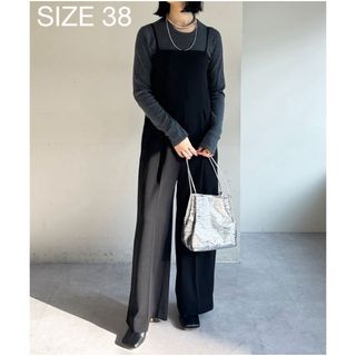 プラージュ(Plage)の新品【SHENERY】カットジョーゼットタックサロペット BLACK / 38(サロペット/オーバーオール)