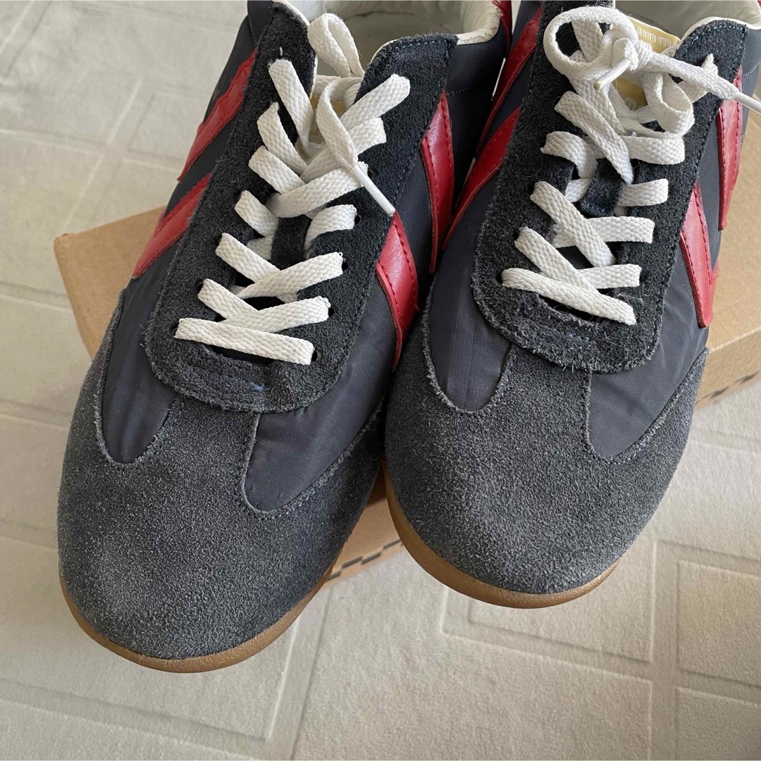 hummel(ヒュンメル)の【hummel】スニーカー　27cm ネイビー×レッド メンズの靴/シューズ(スニーカー)の商品写真