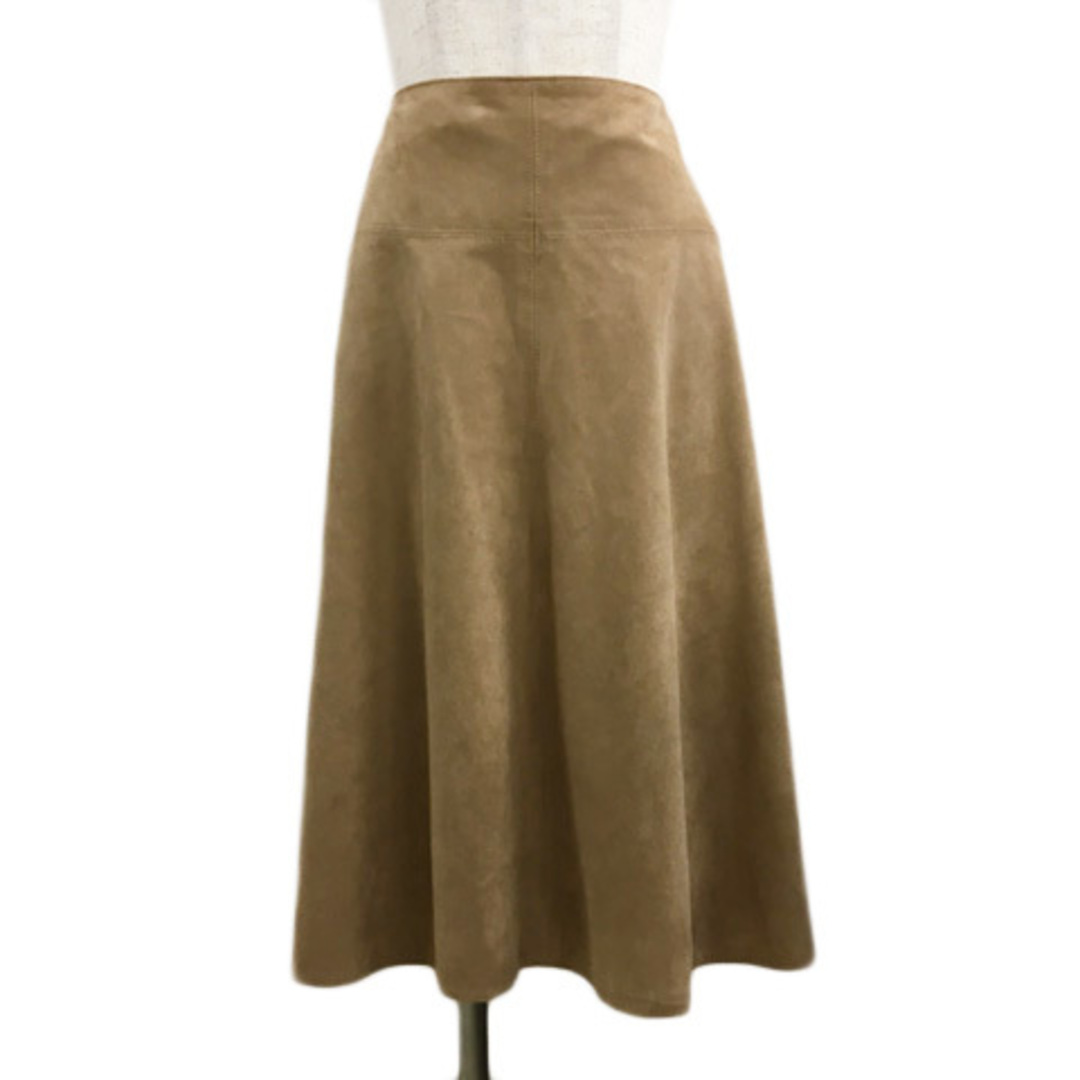 NATURAL BEAUTY BASIC(ナチュラルビューティーベーシック)のナチュラルビューティーベーシック スカート 膝丈 スエード調 M ベージュ レディースのスカート(ひざ丈スカート)の商品写真