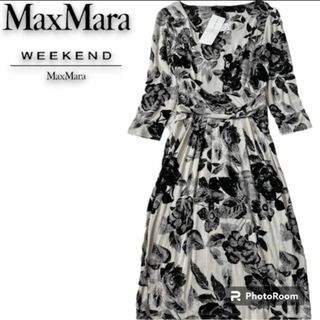 ウィークエンドマックスマーラ(Weekend Max Mara)の美品　タグ付き　ウィークエンドマックスマーラ　マキシ　ロングワンピース　S　花柄(ロングワンピース/マキシワンピース)