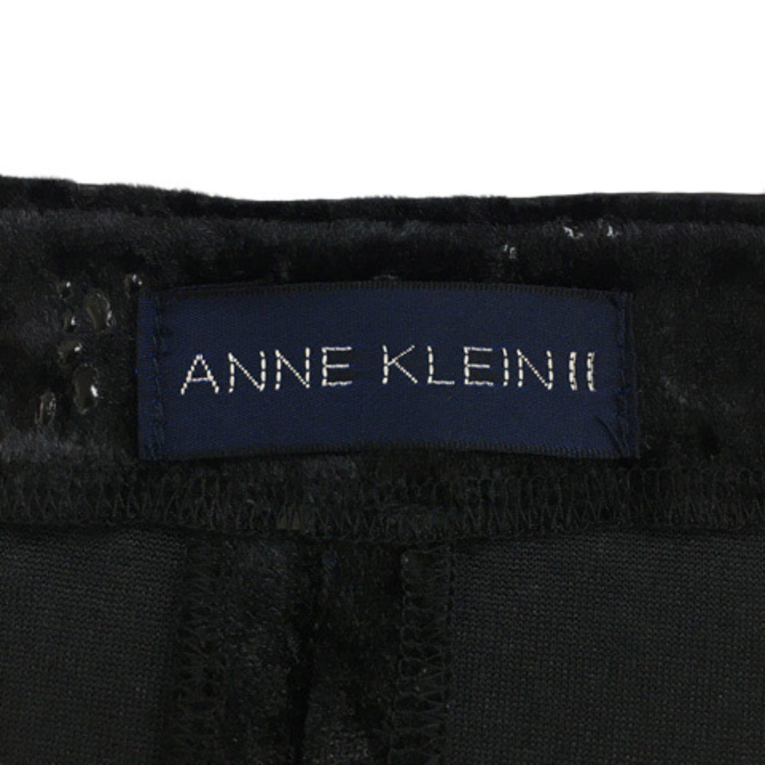 ANNE KLEIN(アンクライン)のアンクライン ワンピース フレア ひざ丈 ベロア調 総柄 半袖 M 黒 レディースのワンピース(ひざ丈ワンピース)の商品写真