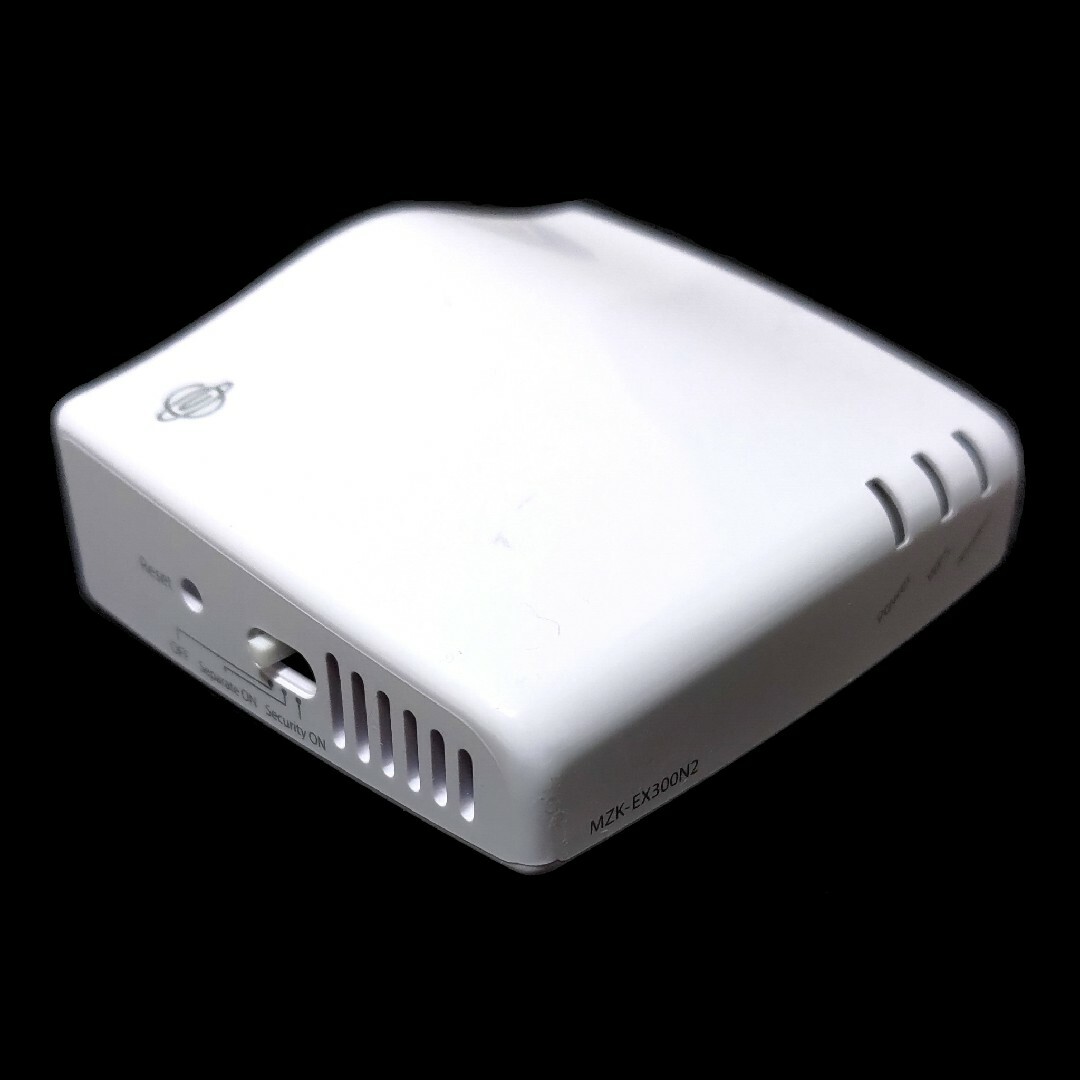 PLANEX(プラネックス)のWiFi 中継機 コンバーター 300Mbps MZK-EX300N2 USB スマホ/家電/カメラのPC/タブレット(PC周辺機器)の商品写真