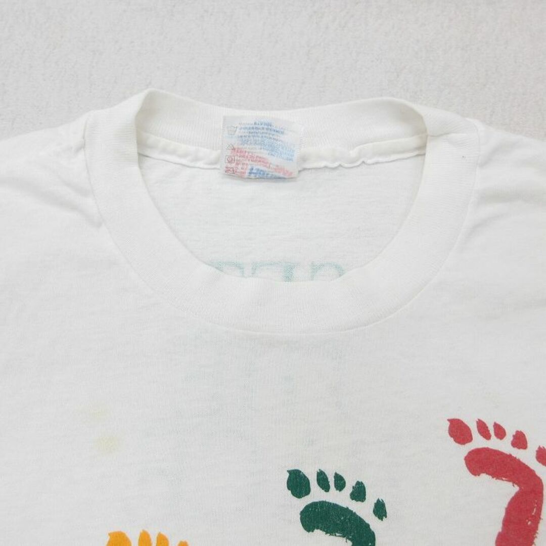 Hanes(ヘインズ)のXL★古着 ヘインズ Hanes 半袖 ビンテージ Tシャツ メンズ 90年代 90s 足跡 大きいサイズ クルーネック USA製 白 ホワイト 23jul17 中古 メンズのトップス(Tシャツ/カットソー(半袖/袖なし))の商品写真