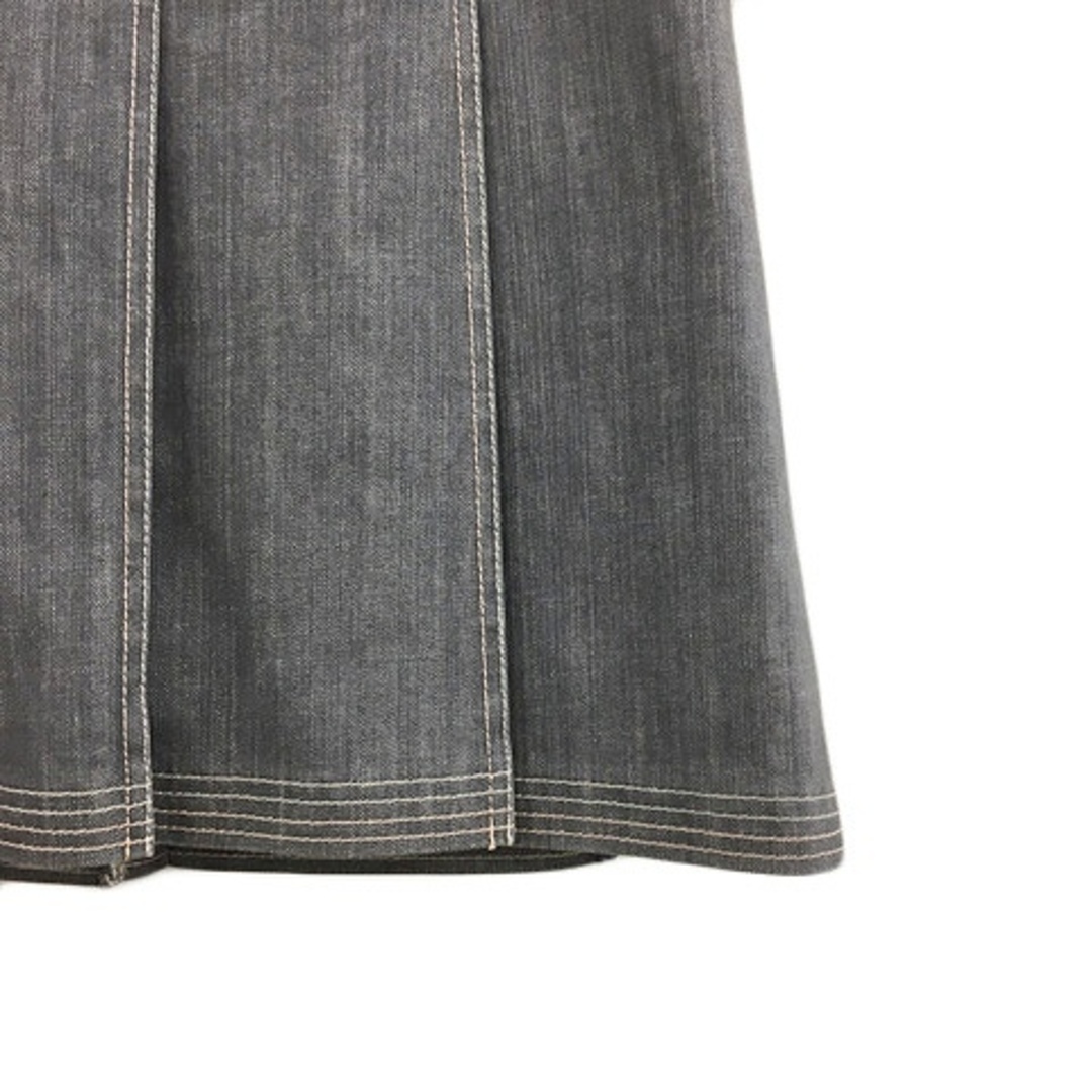 kumikyoku（組曲）(クミキョク)のクミキョク 組曲 スカート デニム プリーツ 台形 膝丈 ステッチ 1 グレー レディースのスカート(ひざ丈スカート)の商品写真