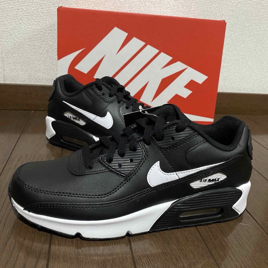 NIKE(ナイキ)の【GS 23.5cm】NIKEナイキair max90エアマックス90 レディースの靴/シューズ(スニーカー)の商品写真