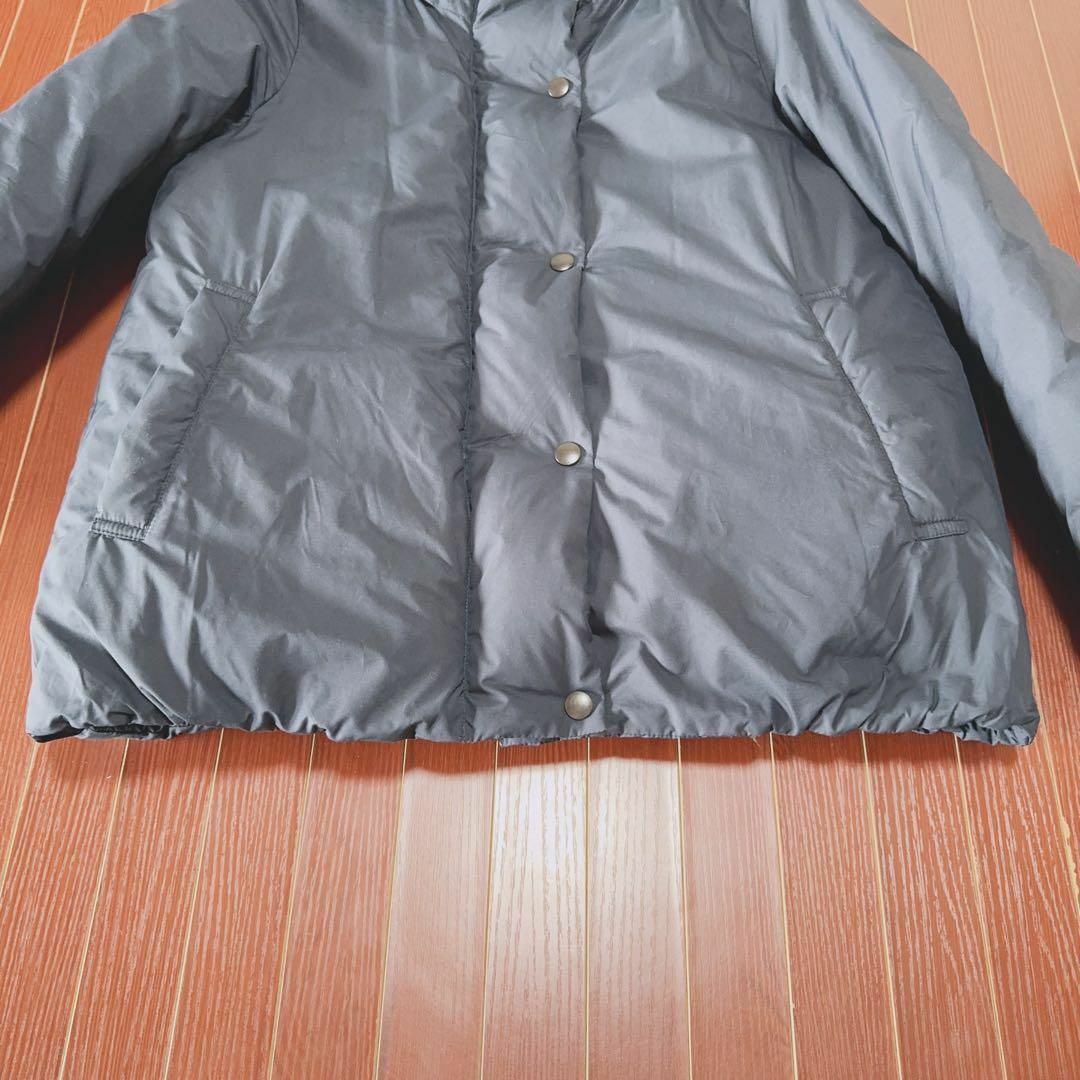 MUJI (無印良品)(ムジルシリョウヒン)の無印良品 MUJIダウンジャケット濃紺 ネイビー S  フード付き 男女兼用 レディースのジャケット/アウター(ダウンジャケット)の商品写真