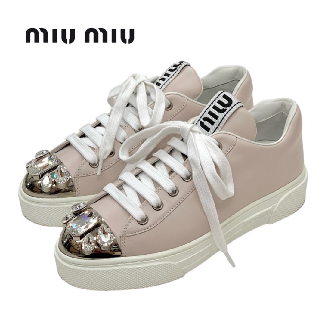 miumiu(ミュウミュウ)のミュウミュウ MIUMIU スニーカー 靴 シューズ ビジュー ロゴ レザー ピンクベージュ シルバー レディースの靴/シューズ(スニーカー)の商品写真