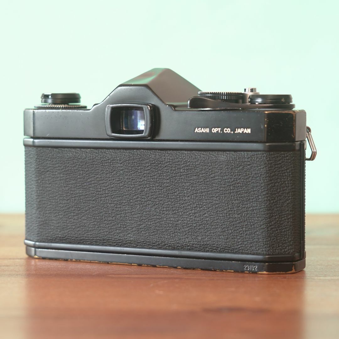 PENTAX(ペンタックス)の完動品◎ペンタックスSP ブラック ボディ フィルムカメラ 57 スマホ/家電/カメラのカメラ(フィルムカメラ)の商品写真