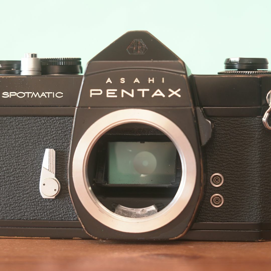 PENTAX(ペンタックス)の完動品◎ペンタックスSP ブラック ボディ フィルムカメラ 57 スマホ/家電/カメラのカメラ(フィルムカメラ)の商品写真