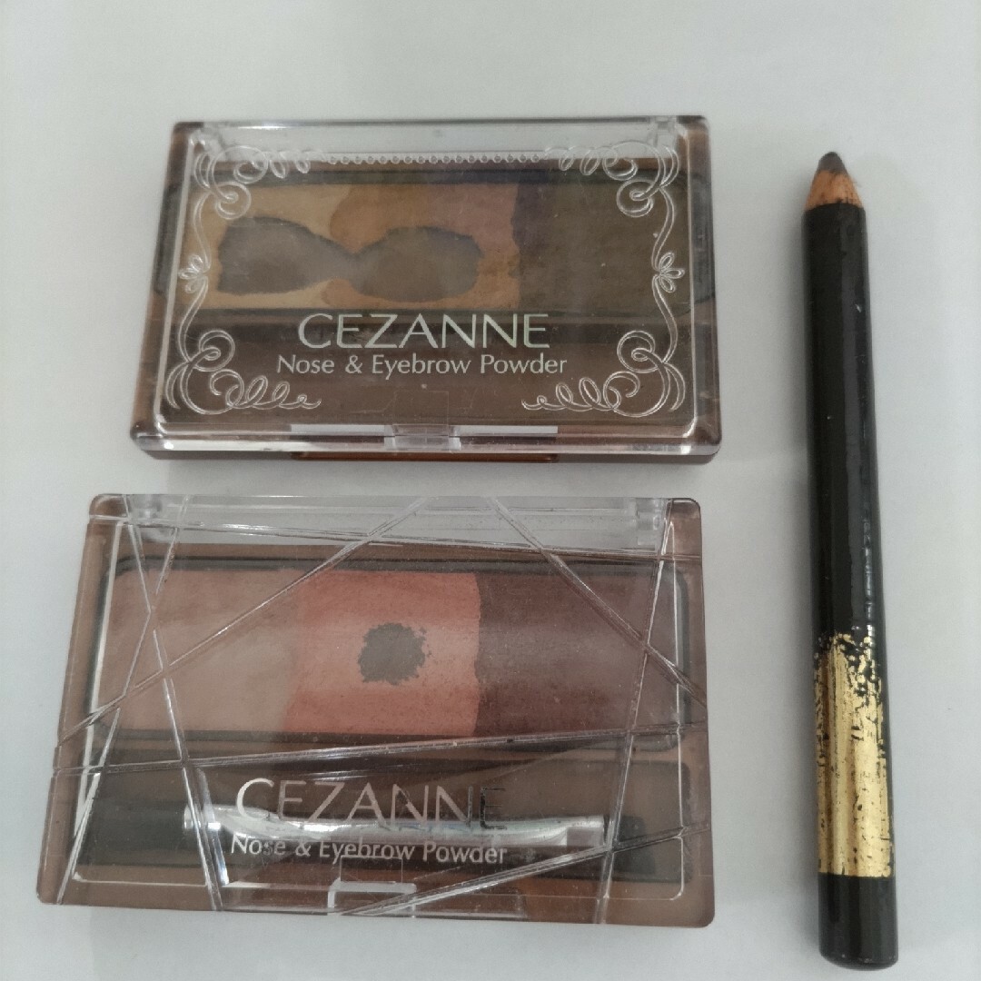 CEZANNE（セザンヌ化粧品）(セザンヌケショウヒン)のセザンヌ ノーズ＆アイブロウパウダー 05、01 セット コスメ/美容のベースメイク/化粧品(パウダーアイブロウ)の商品写真