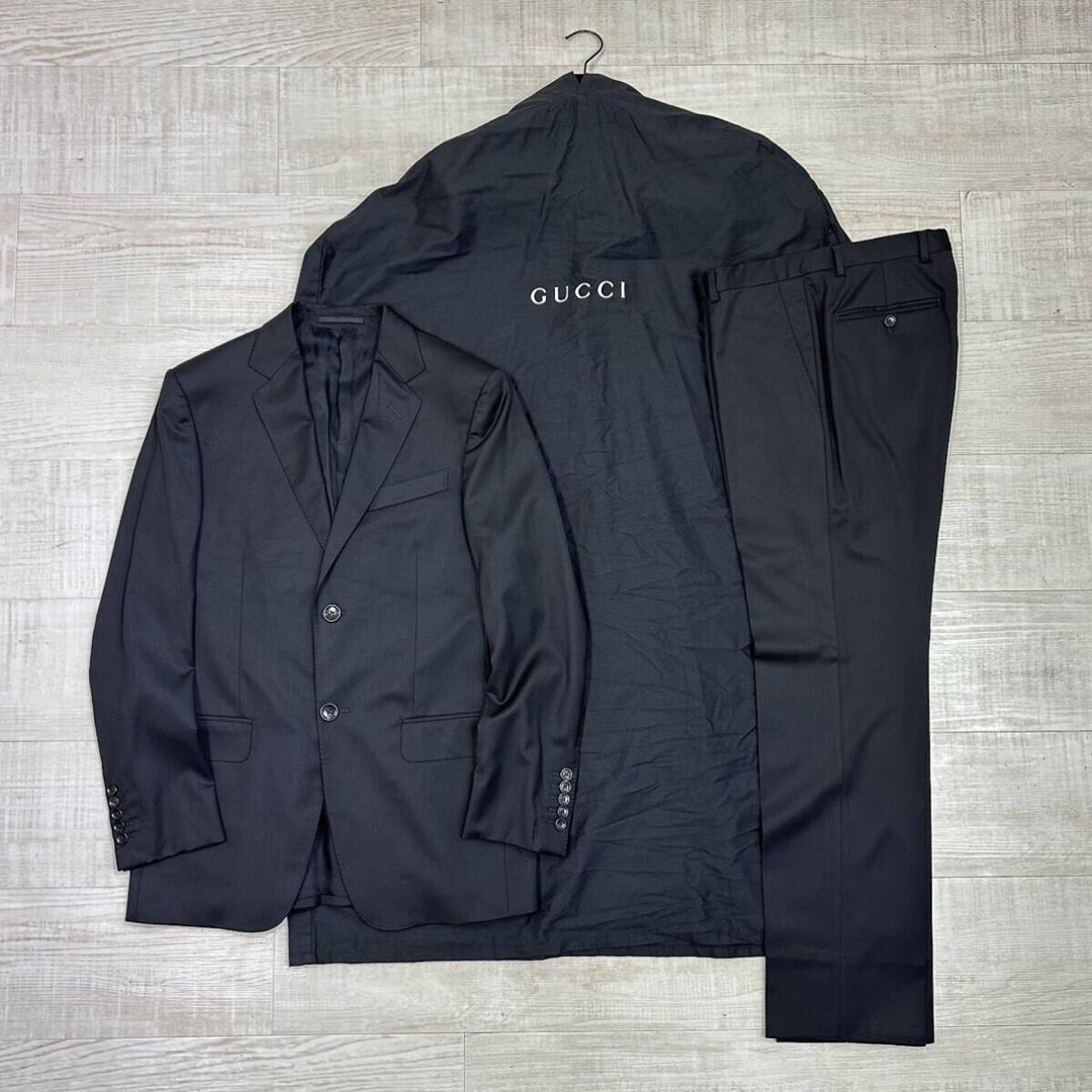 Gucci(グッチ)の18aw GUCCI ウール 2B スーツ セット アップ ブラック 46 メンズのスーツ(セットアップ)の商品写真