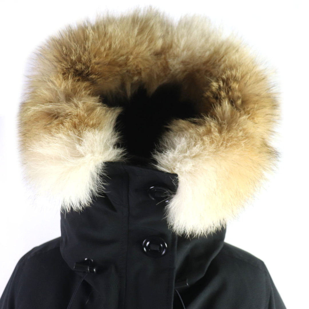 CANADA GOOSE(カナダグース)の美品▼CANADA GOOSE カナダグース 2300JL CHARLOTTE PARKA シャーロットパーカー ロゴワッペン・ファー・フード付き WZIP ダウンコート ブラック S カナダ製 国内正規品 レディース レディースのジャケット/アウター(ダウンコート)の商品写真