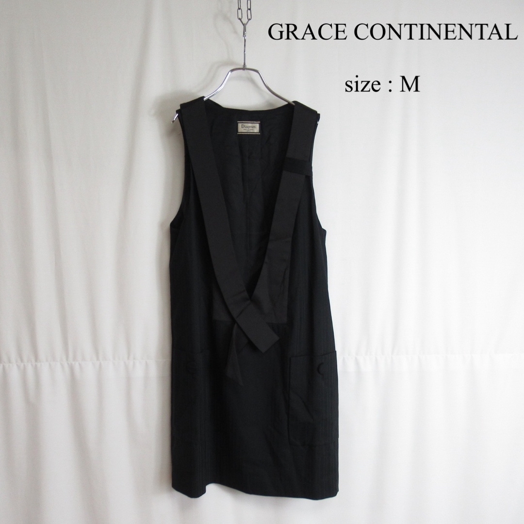 GRACE CONTINENTAL(グレースコンチネンタル)のGRACE CONTINENTAL ノースリーブ ブラック サテン ワンピース レディースのワンピース(ひざ丈ワンピース)の商品写真