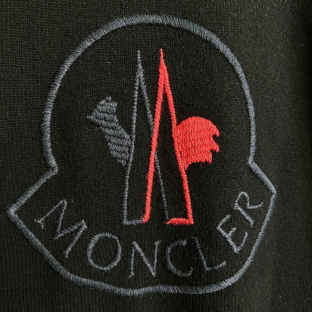 MONCLER(モンクレール)の美品【カシミヤ混】モンクレール 刺繍 ビッグロゴ L MONCLER 男女兼用 メンズのトップス(ニット/セーター)の商品写真