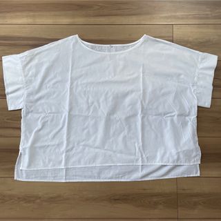 MUJI (無印良品) - 無印　レディースゆったり白ブラウス（M）