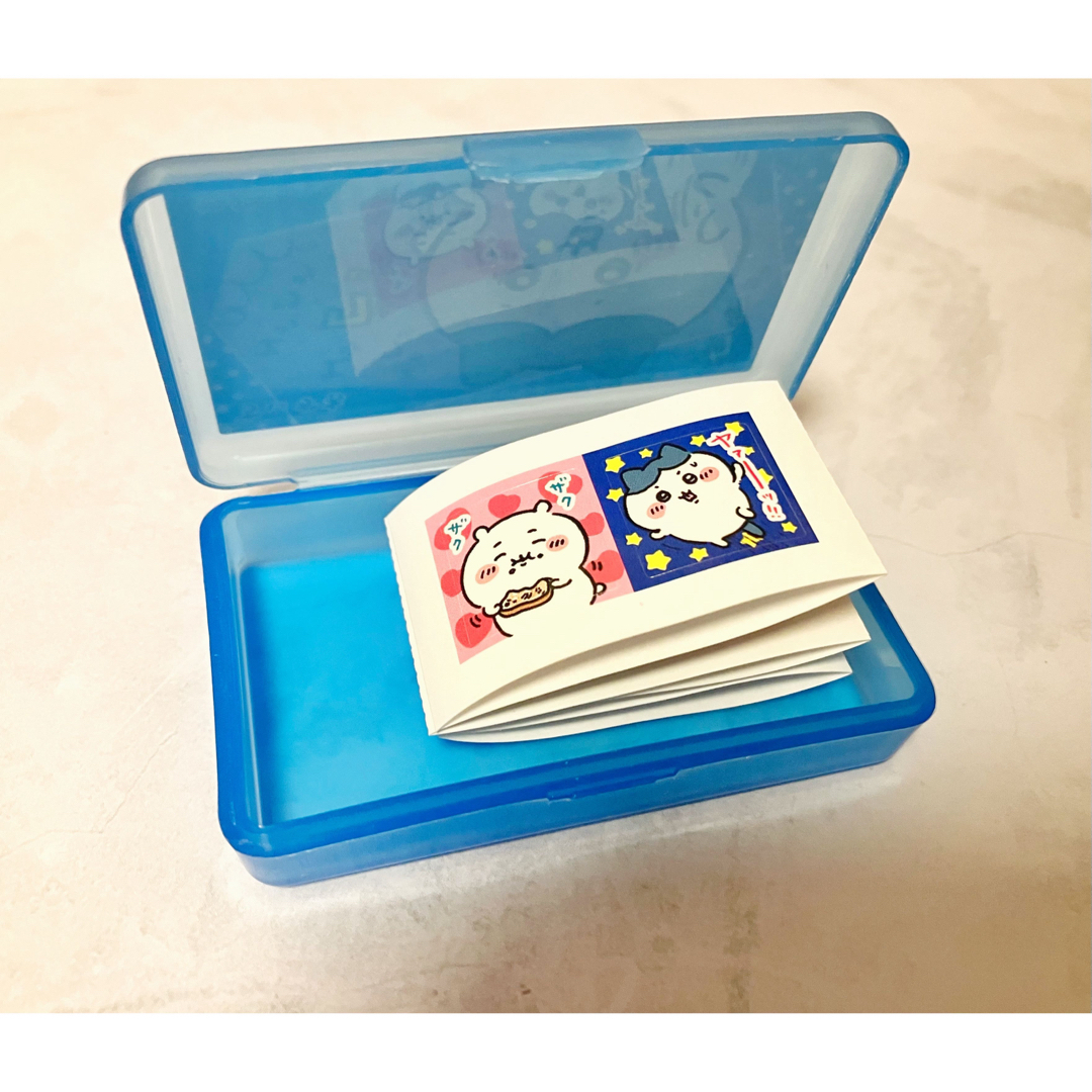 ちいかわ ケース&シール ハチワレ ラッコ エンタメ/ホビーのおもちゃ/ぬいぐるみ(キャラクターグッズ)の商品写真