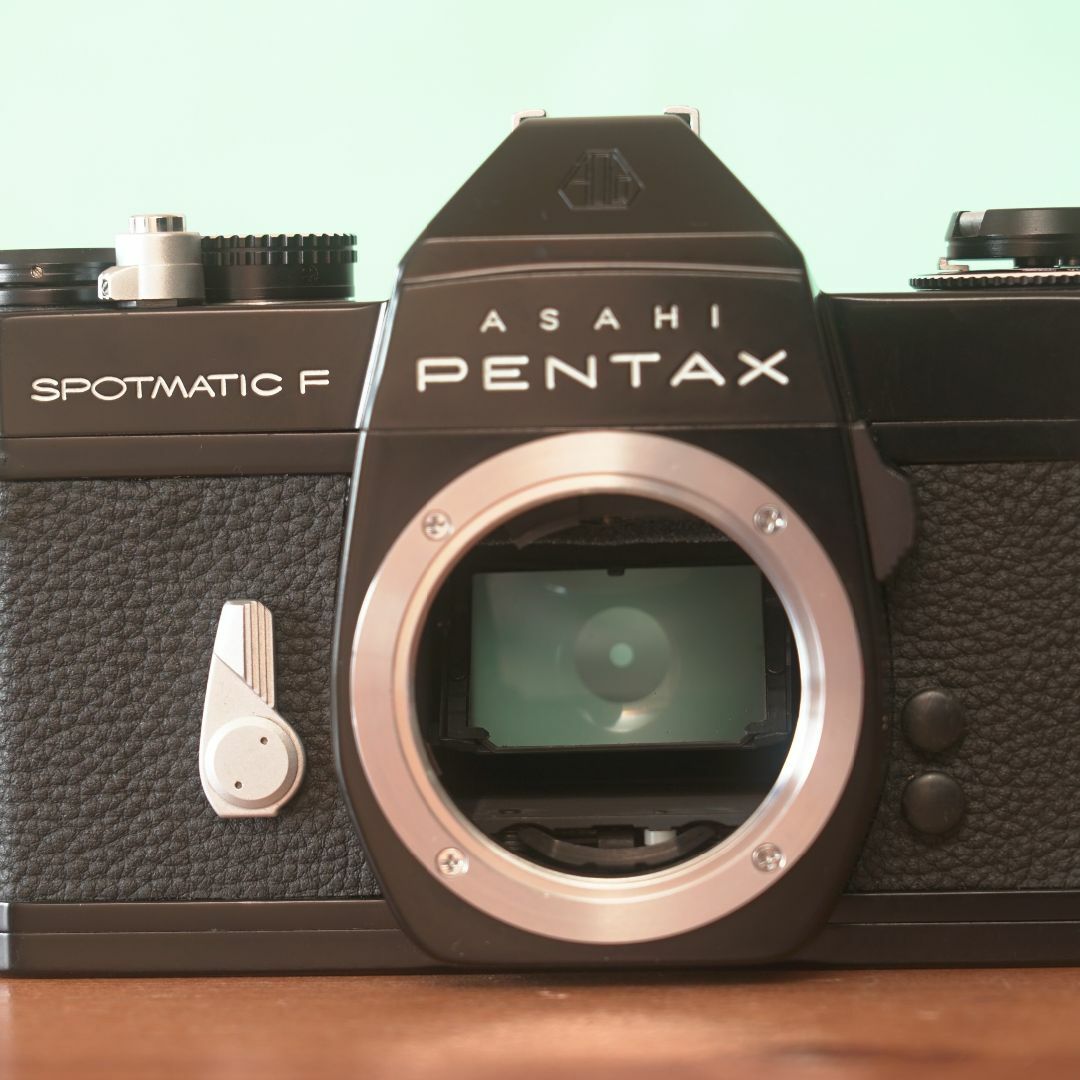 PENTAX(ペンタックス)の[美品] 完動品◎ペンタックスSPF ブラック ボディ フィルムカメラ #609 スマホ/家電/カメラのカメラ(フィルムカメラ)の商品写真