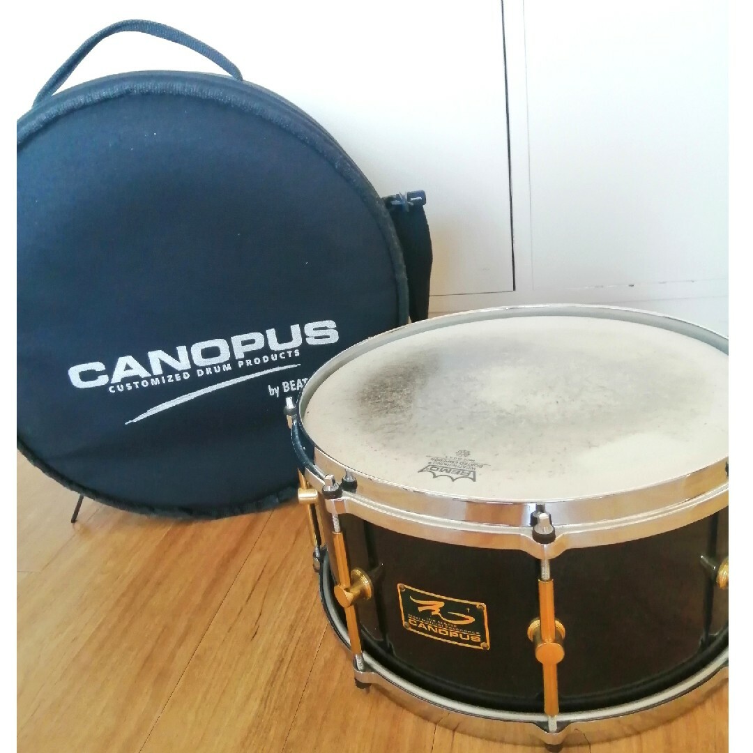 CANOPUS(カノープス)のスネア  CANOPUS  メイプル  13"インチ　ケース付き 楽器のドラム(スネア)の商品写真